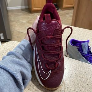 Lebron 2016 “Team Red” sneakers. New w/o box. Youth 7, color Maroon/white.